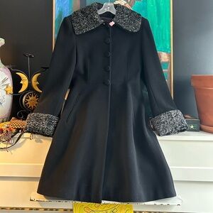 Vintage Daniel Elise Paris Square de Paris  Wool Cashmere Blend Coat Small